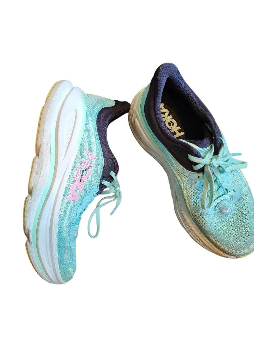 Hoka Shoes Women's 8 Mint Blue Bondi 9 Road Running Comfort Cushioned